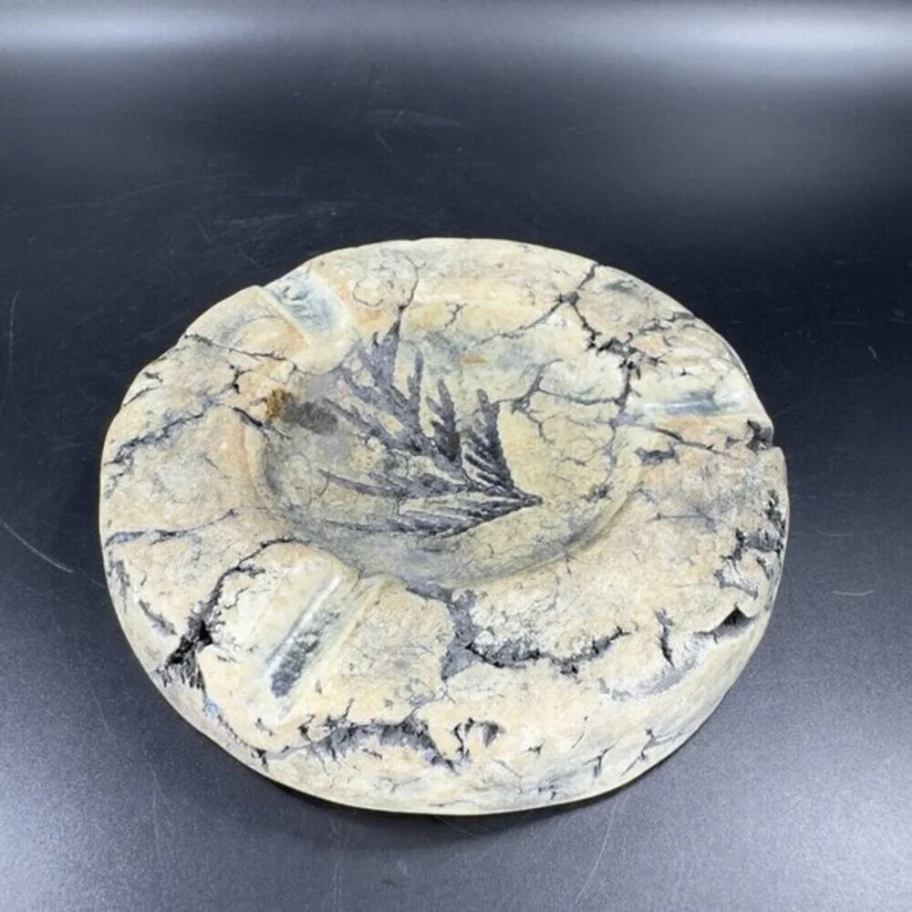 Stan Langtwait Shapes Of Clay Mt St Helens Ash Leaf Dish Tray‎ Ashtray Sculpture